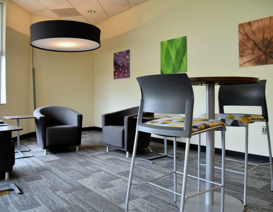 clean-modern-break-room-recreation-area-in-an-of-2025-03-11-18-21-20-utc